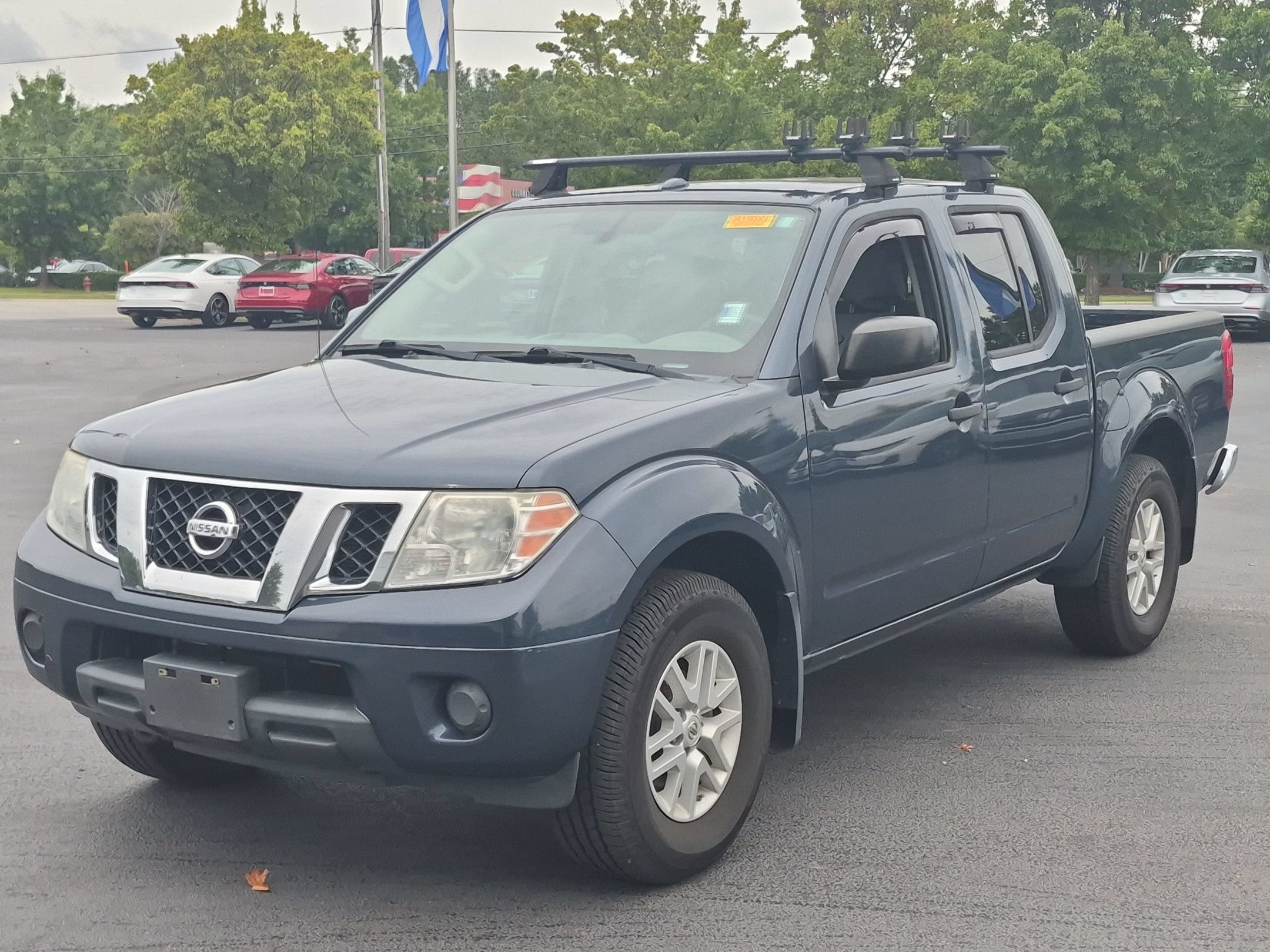 Used 2018 Nissan Frontier SV Truck Crew Cab