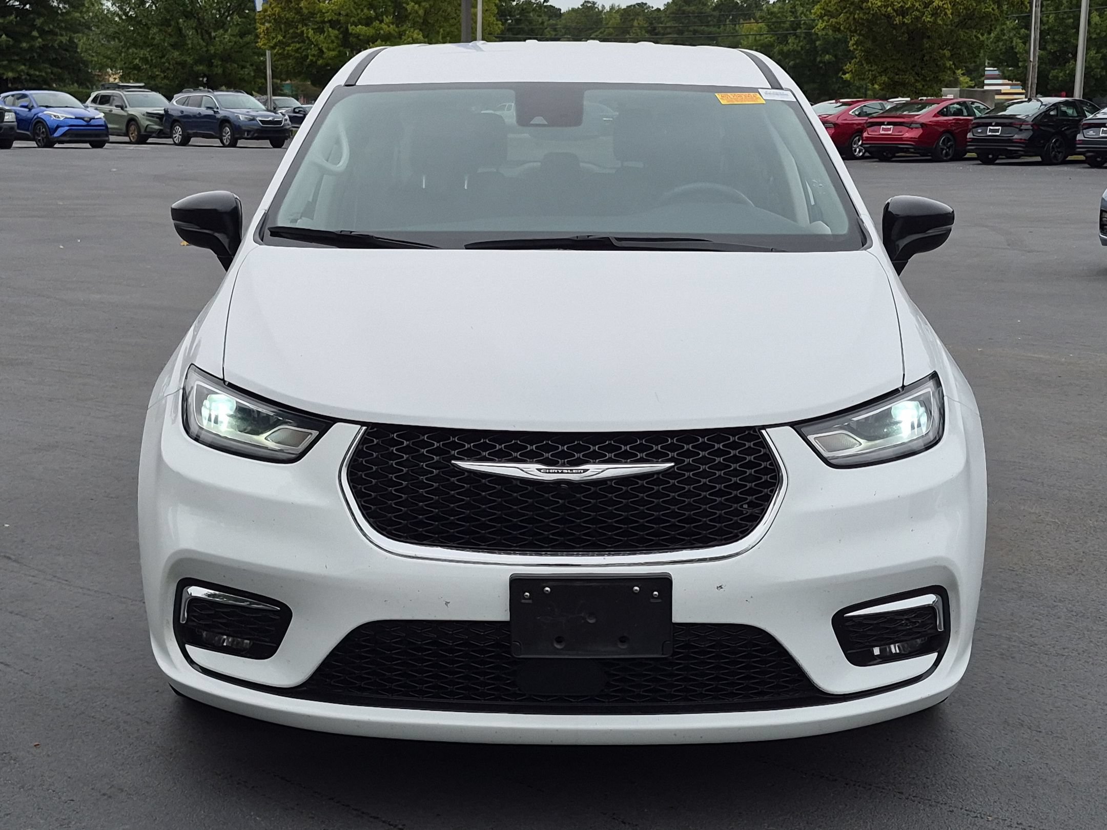 Used 2024 Chrysler Pacifica Touring L Van Passenger Van
