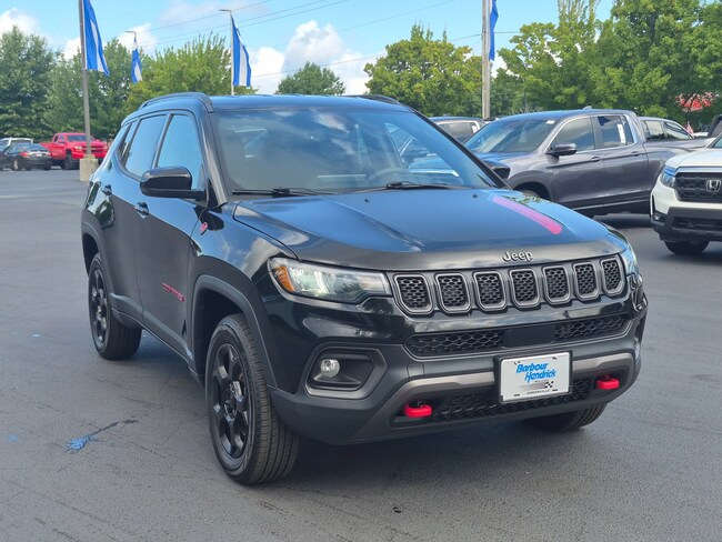 2023 Jeep Compass Trailhawk SUV