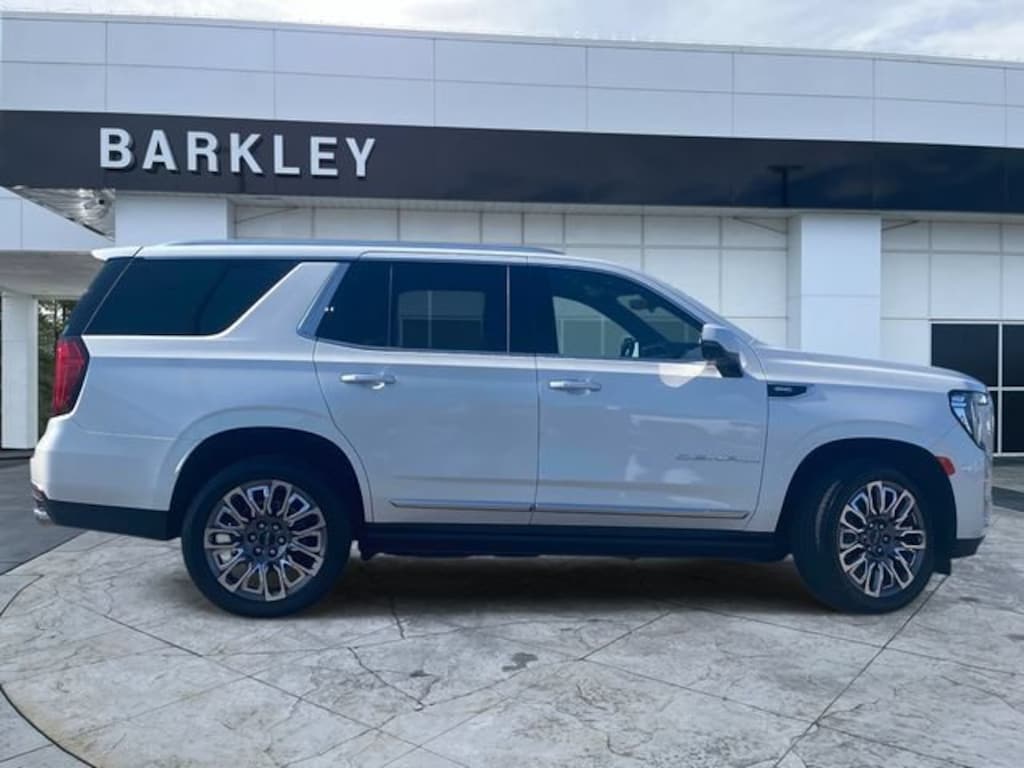 Used 2024 GMC Yukon Denali SUV