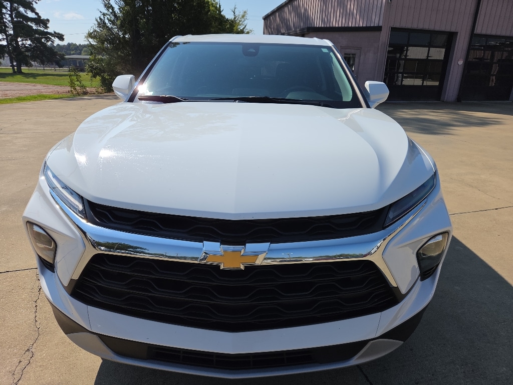 2023 Chevrolet Blazer 2LT - Photo 2