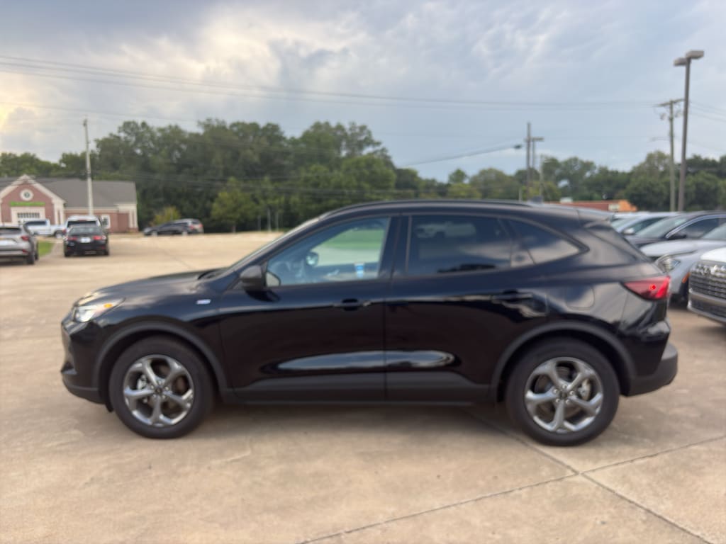 Used 2025 Ford Escape ST-Line SUV