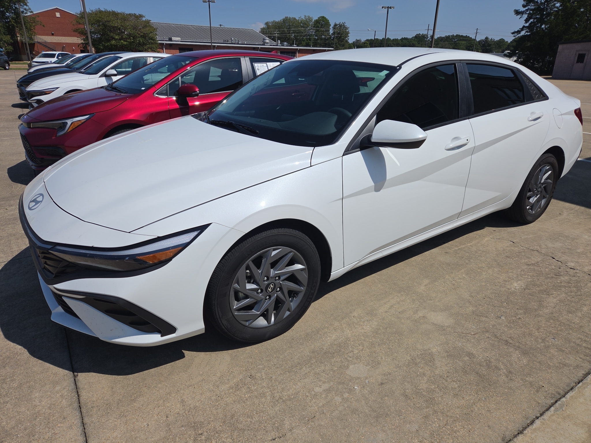 2025 Hyundai Elantra Blue