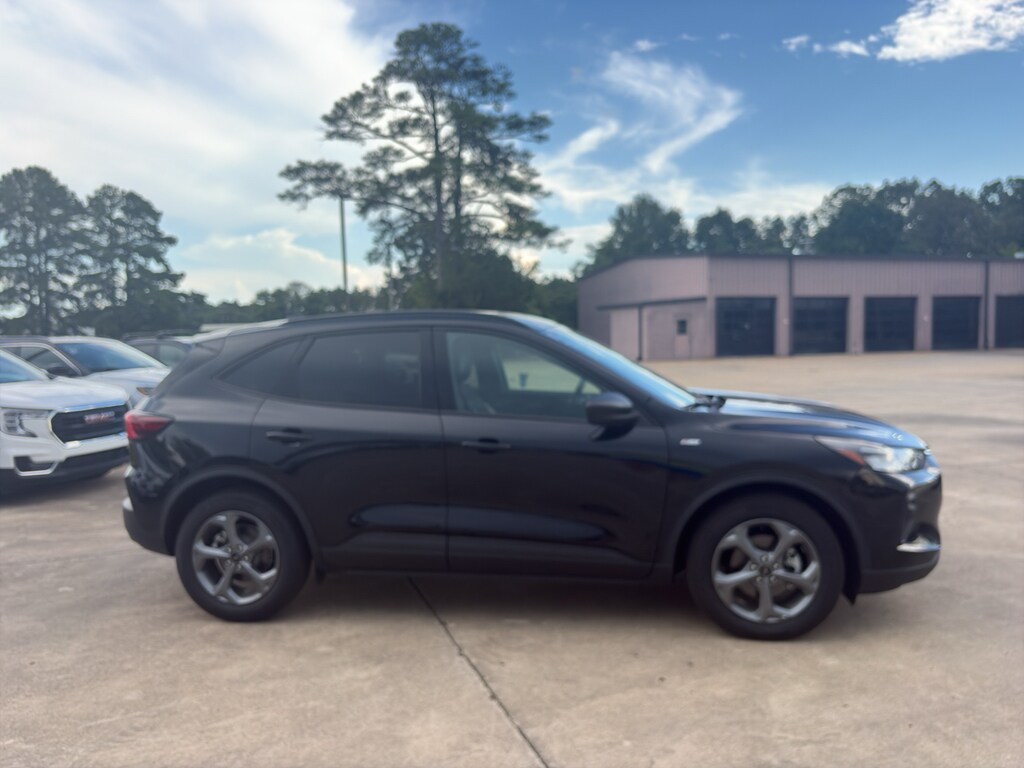 Used 2025 Ford Escape ST-Line SUV
