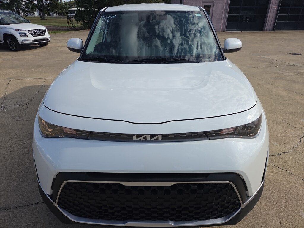 Used 2025 Kia Soul LX Hatchback
