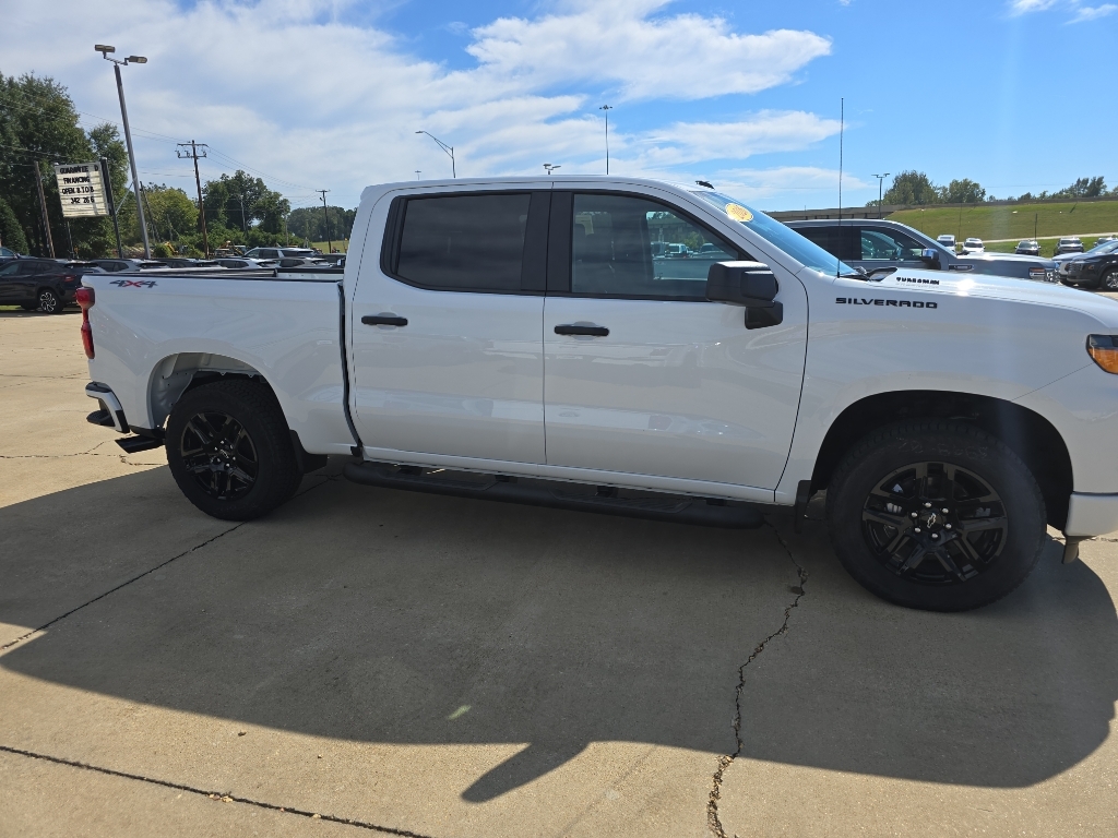 New 2026 Chevrolet Silverado 1500 Custom Truck