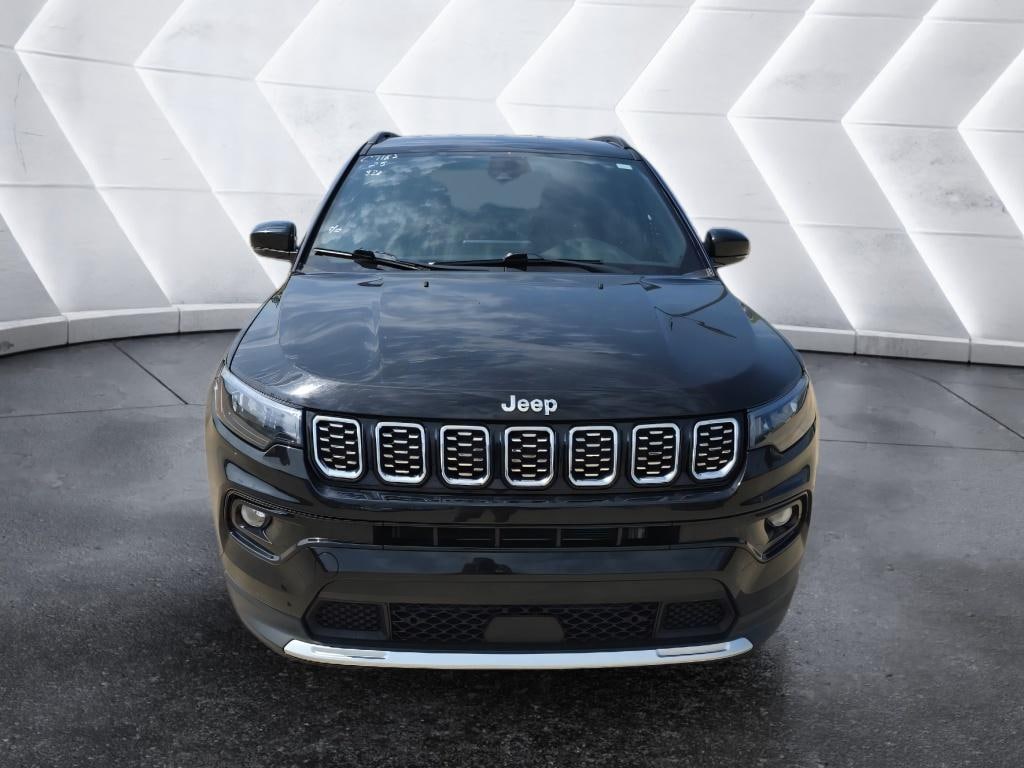 Used 2025 Jeep Compass Limited
