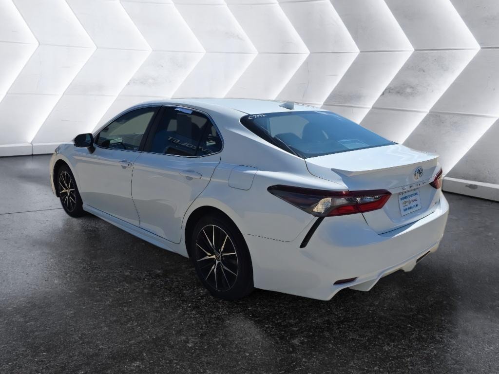 Used 2024 Toyota Camry SE Sedan