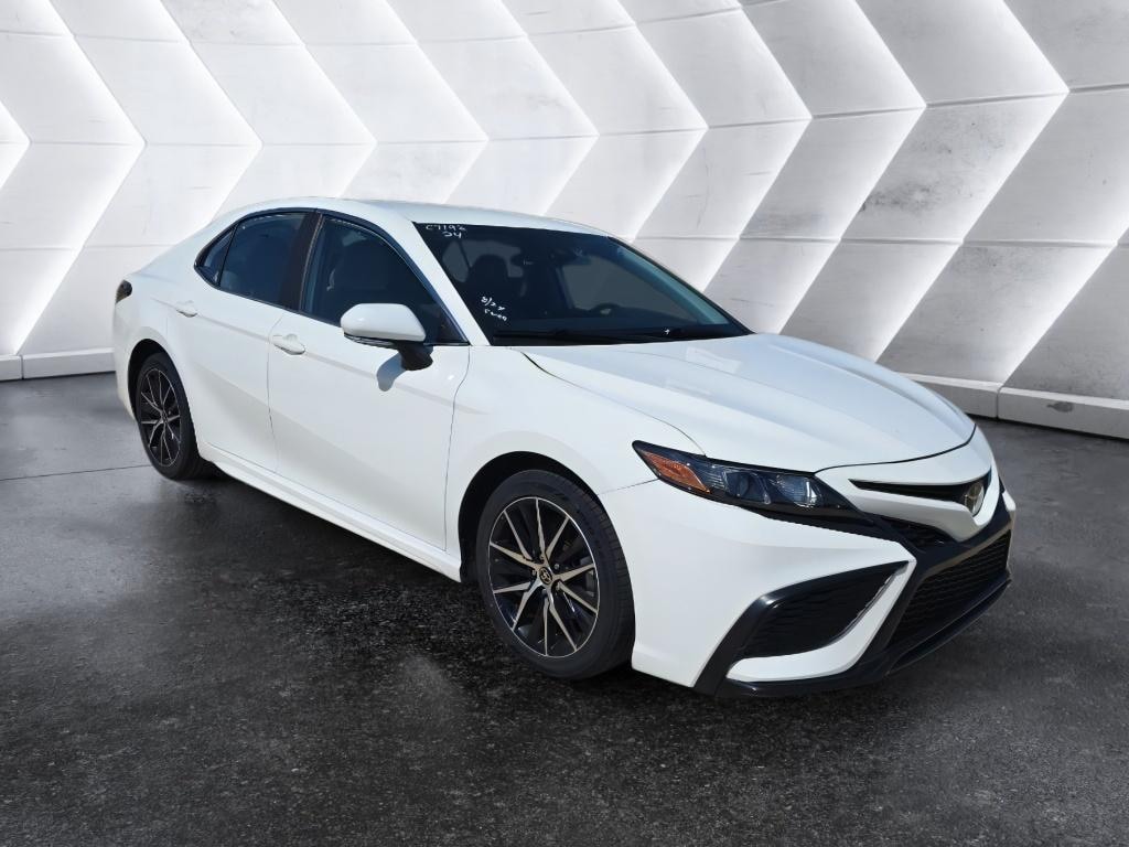 Used 2024 Toyota Camry SE Sedan