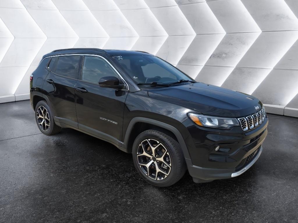 Used 2025 Jeep Compass Limited