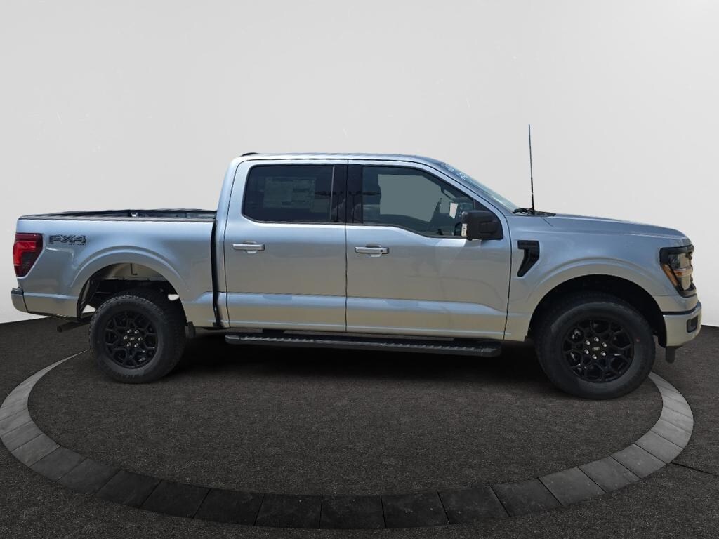 New 2026 Ford F-150 XLT Truck SuperCrew Cab