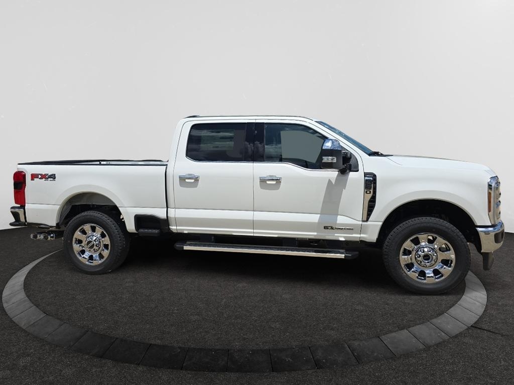 New 2026 Ford F-250 Lariat Truck Crew Cab