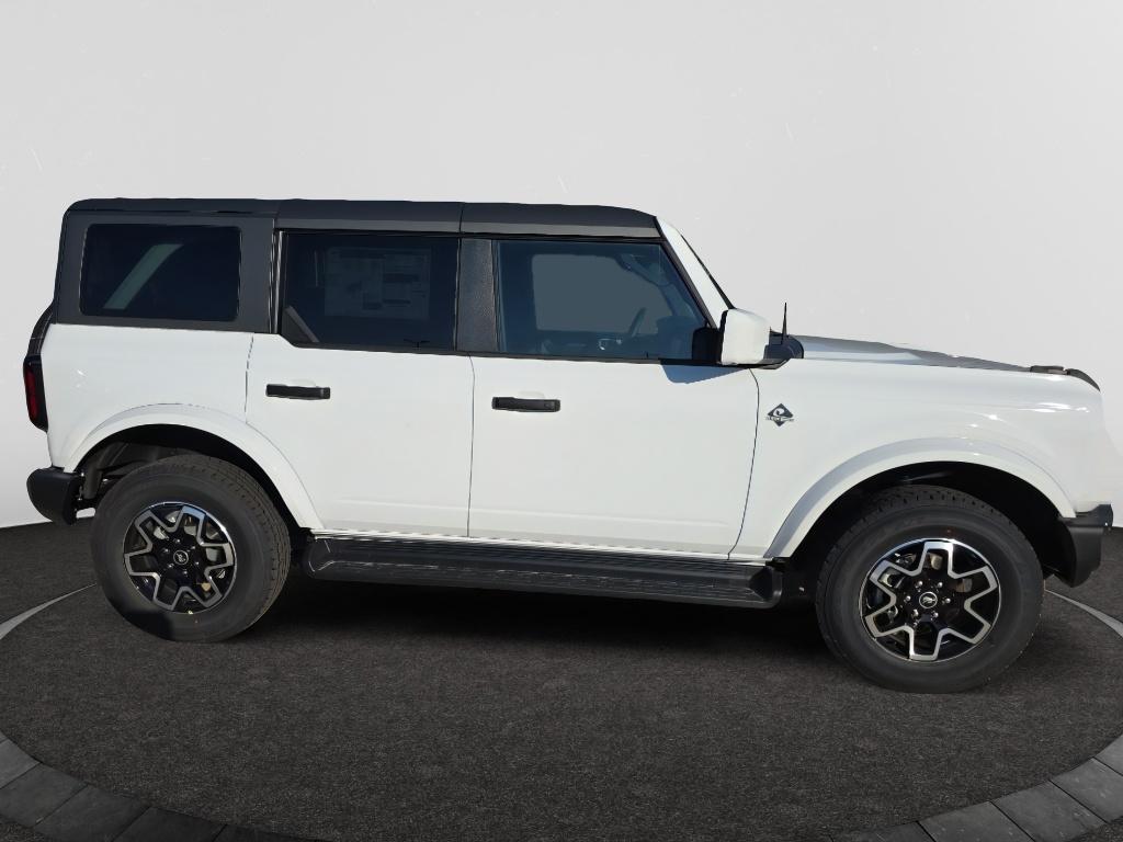 New 2026 Ford Bronco Outer Banks SUV