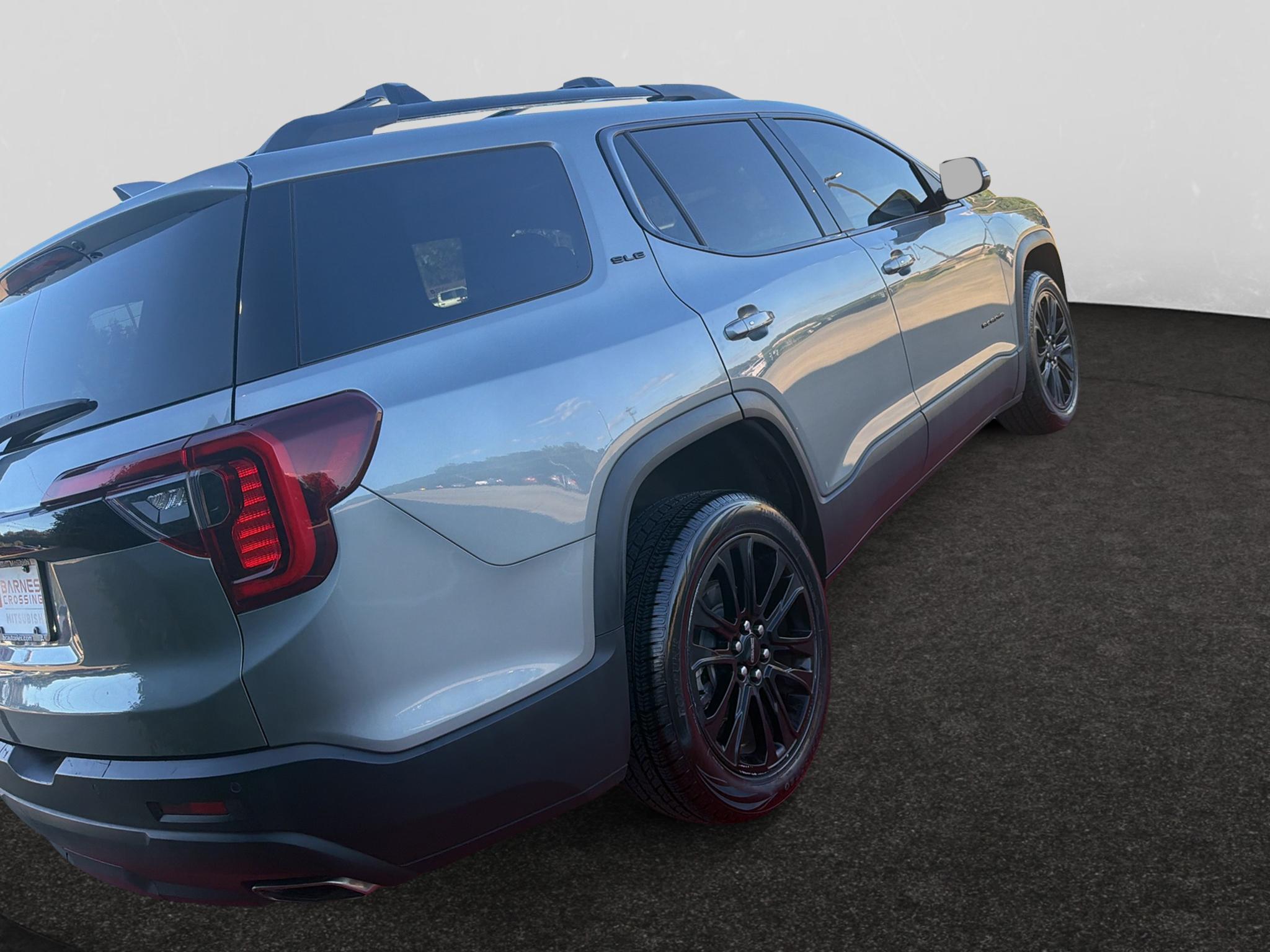Used 2023 GMC Acadia SLE SUV