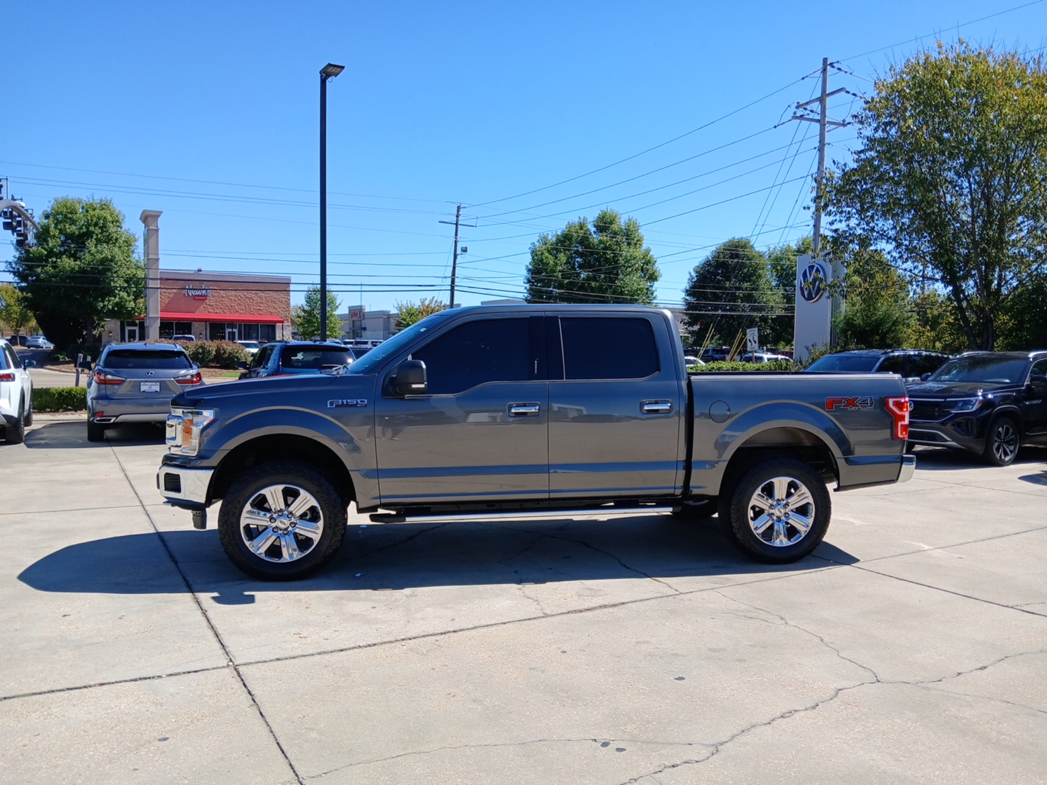Used 2018 Ford F-150 XLT Crew Cab
