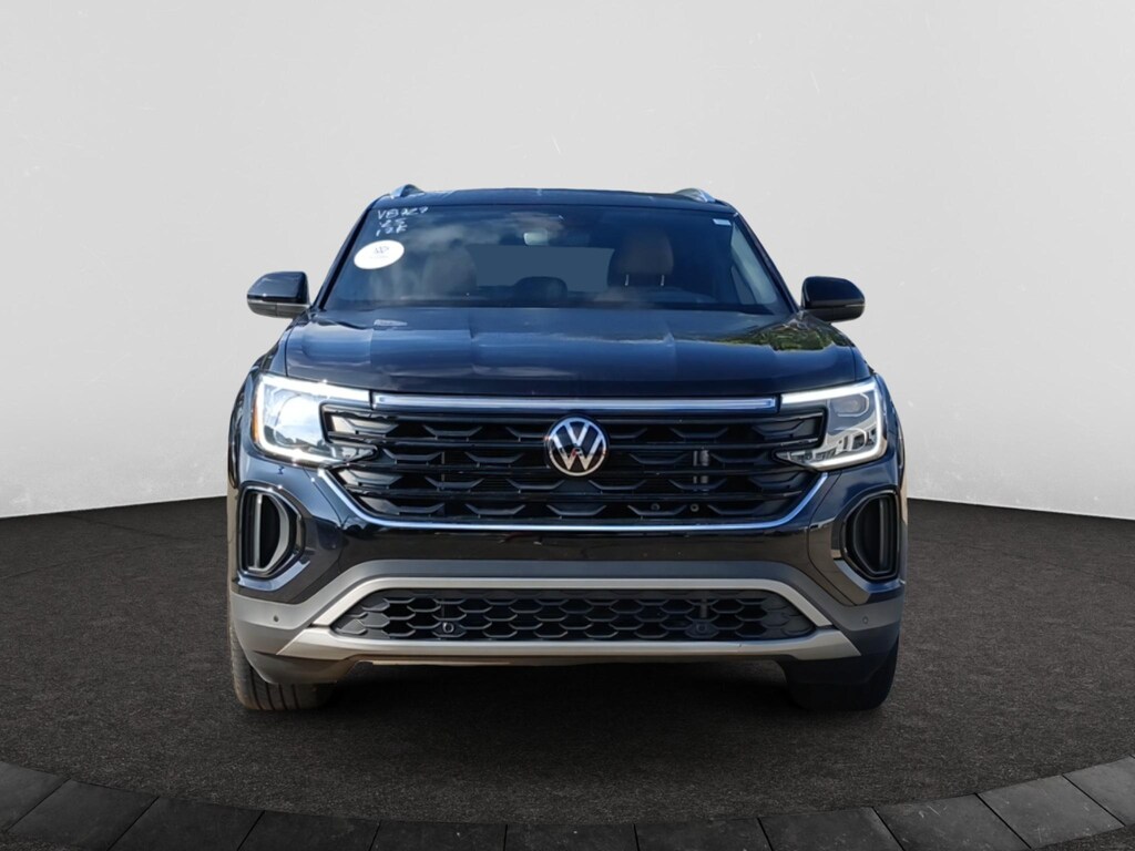 Used 2025 Volkswagen Atlas Cross Sport 2.0T SEL Sport Utility