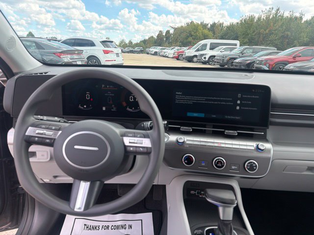 2026 Hyundai Kona SE - Photo 12
