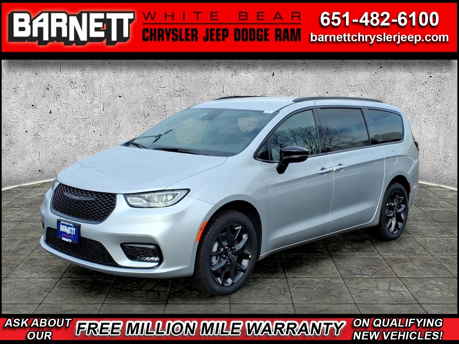 2026 Chrysler Pacifica Select
