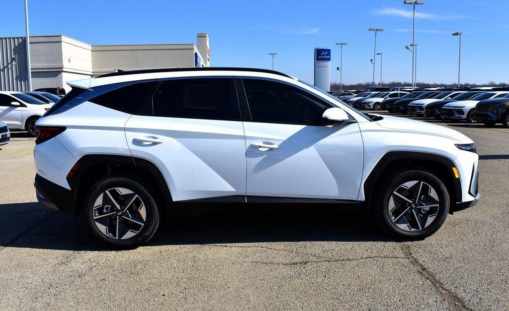 New 2026 Hyundai Tucson Hybrid SEL AWD SUV