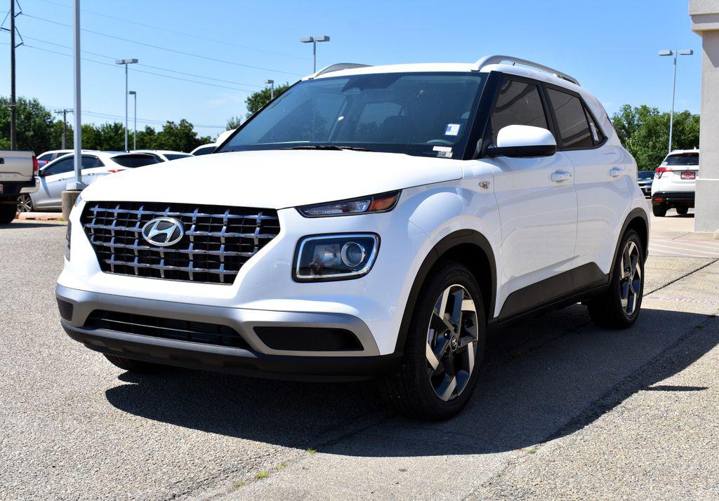 New 2026 Hyundai Venue SEL SUV