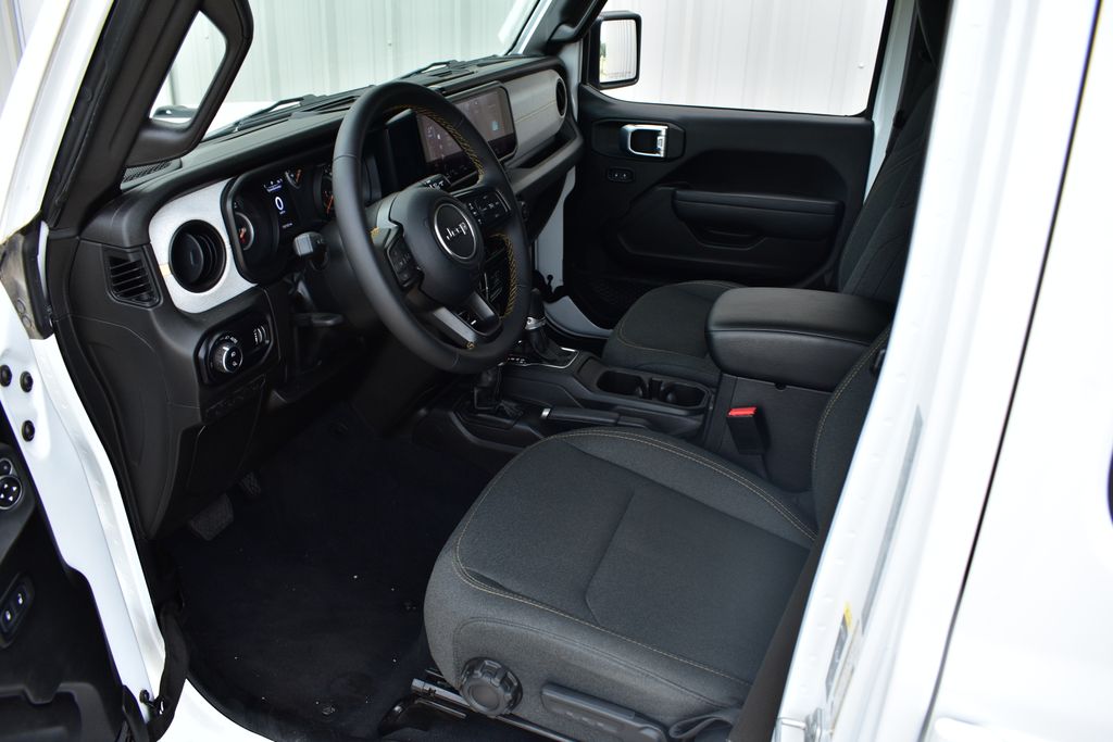 2025 Jeep Gladiator Sport S - Photo 17