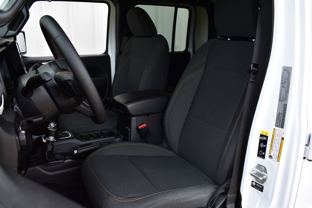 2025 Jeep Gladiator Sport S - Photo 18