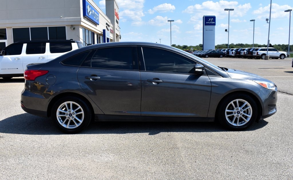 Used 2017 Ford Focus SE with VIN 1FADP3F26HL303288 for sale in Stillwater, OK