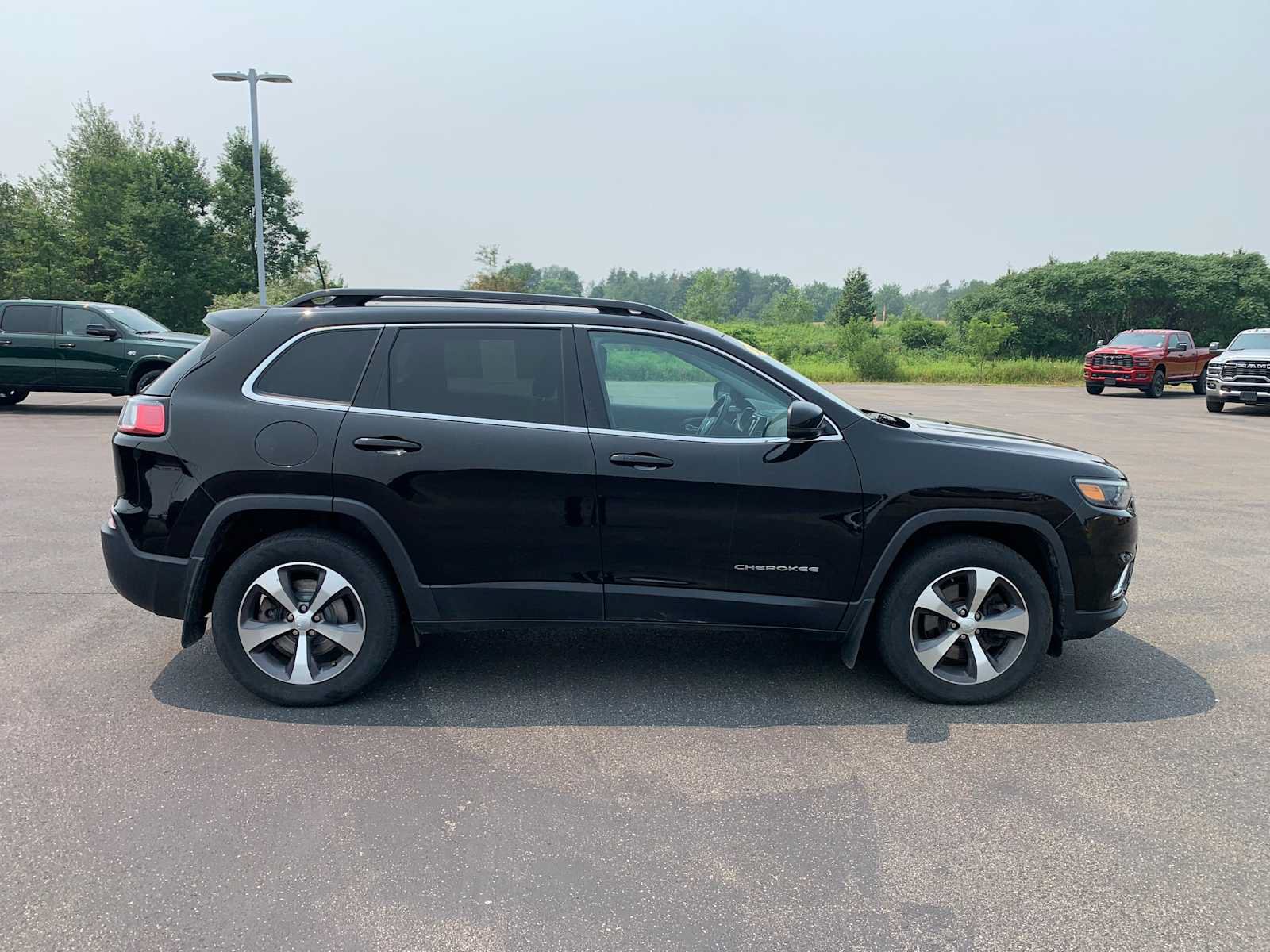 Used 2022 Jeep Cherokee Limited Limited 4x4