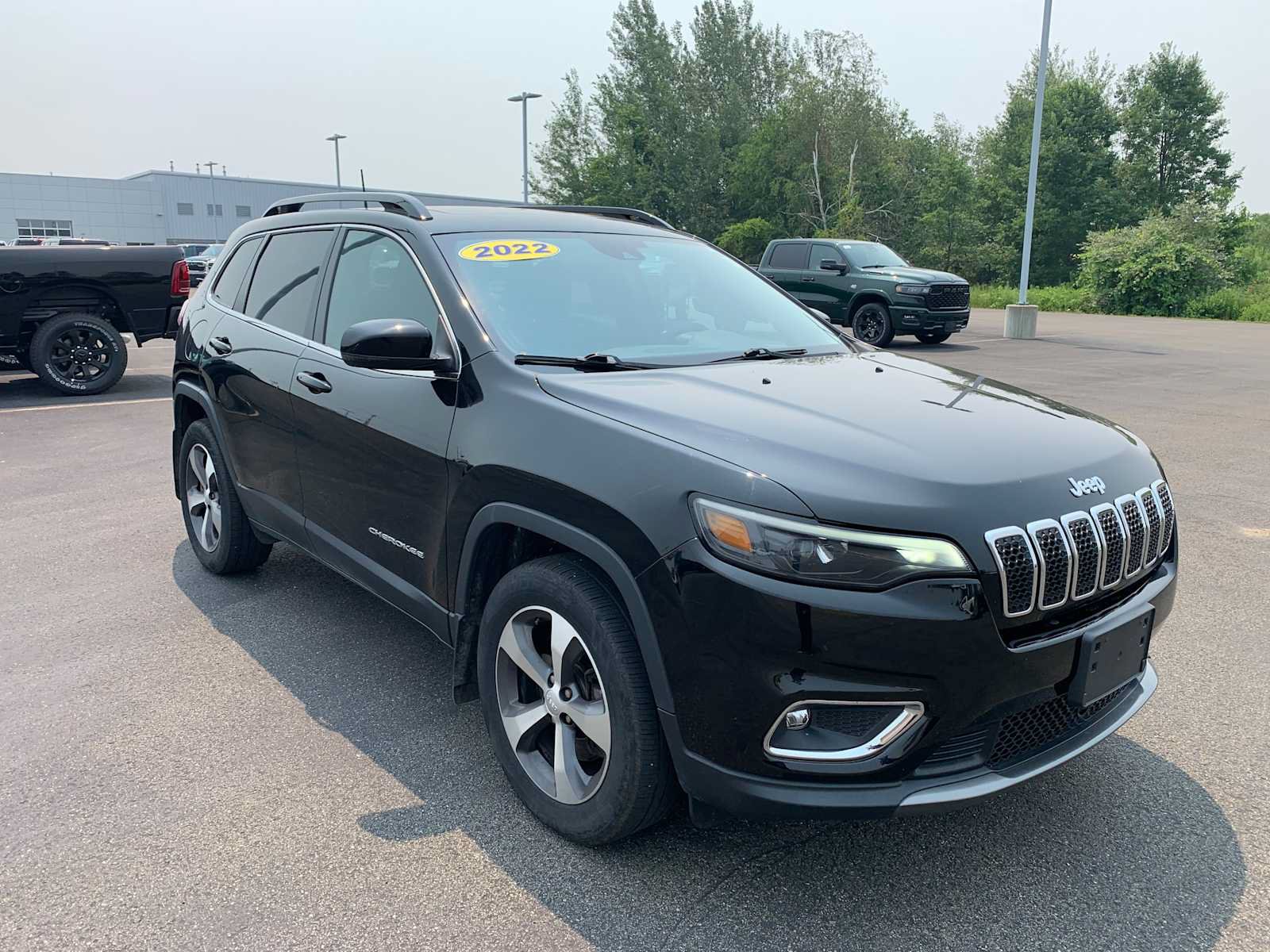 Used 2022 Jeep Cherokee Limited Limited 4x4