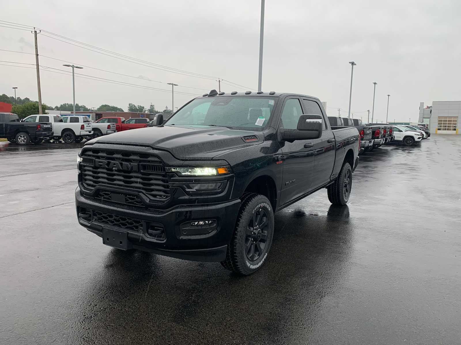 2026 Ram 2500 BIG HORN CREW CAB 4X4 6'4 BOX Pickup