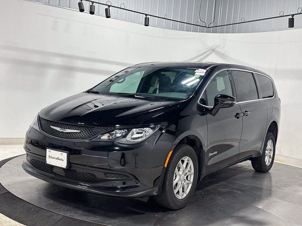 Used 2027 Chrysler Pacifica Wheelchair Accessible-LX Minivan/Van