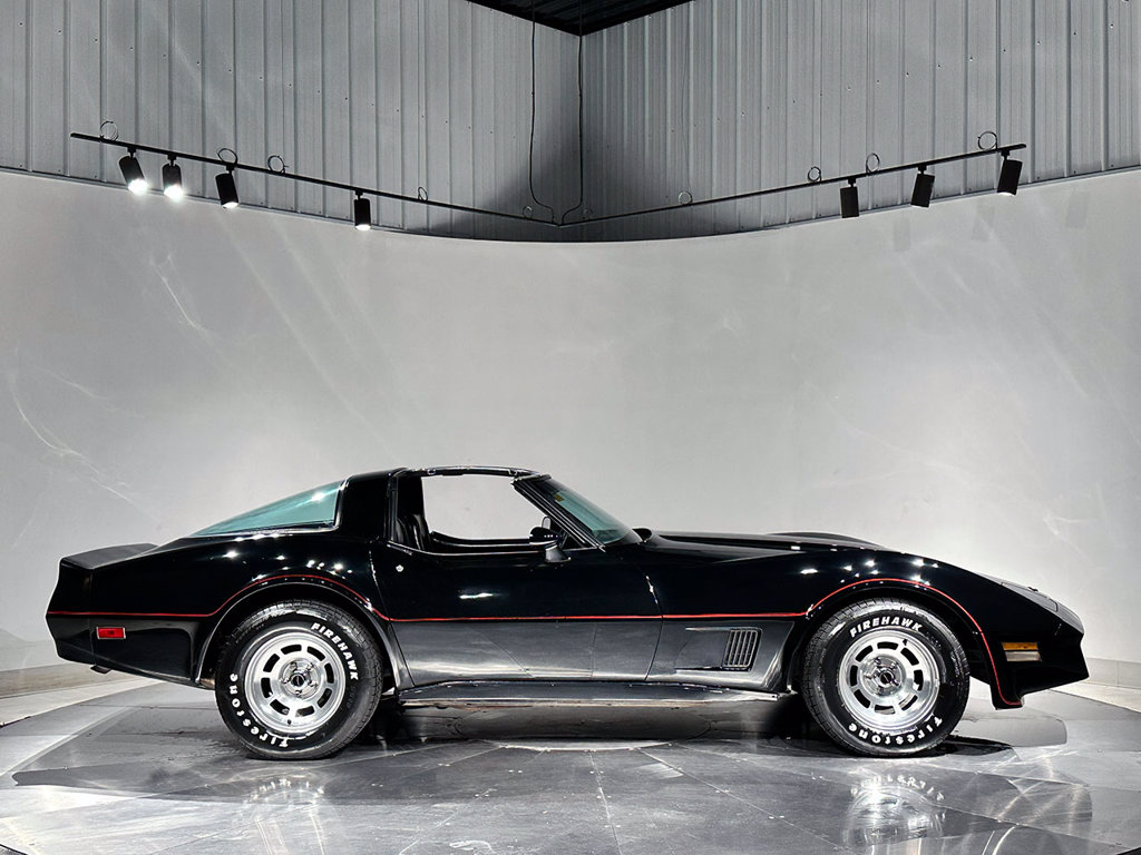Used 1981 Chevrolet Corvette Base Coupe