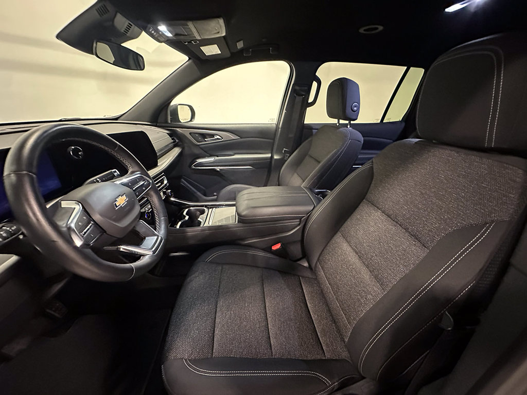 Used 2024 Chevrolet Traverse LS SUV