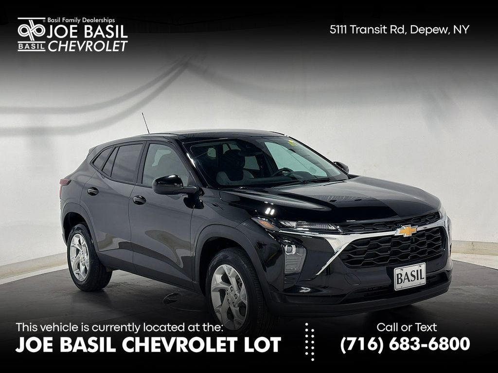 Used 2024 Chevrolet Trax LS SUV