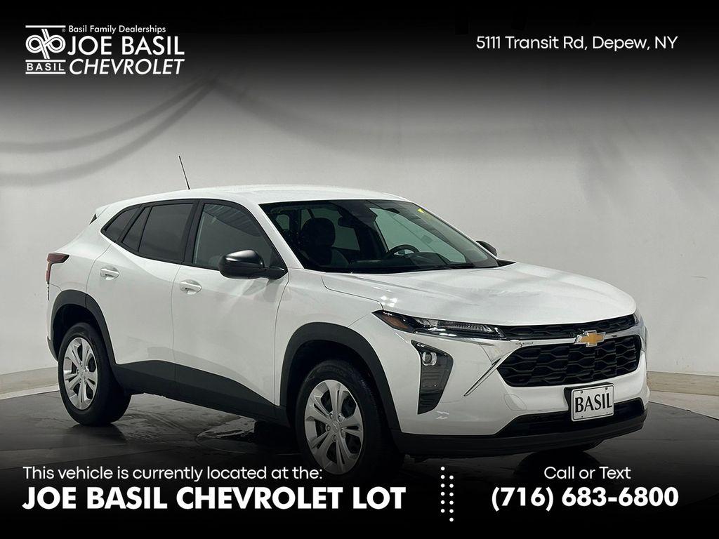 Used 2024 Chevrolet Trax LS SUV