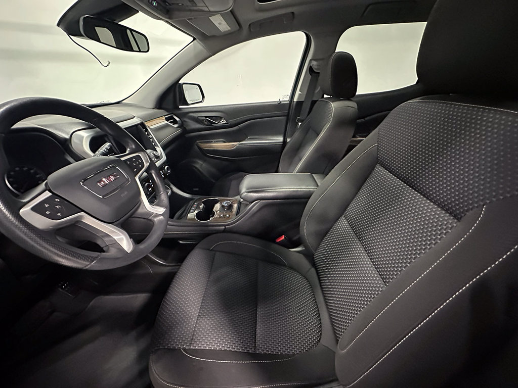 Used 2022 GMC Acadia SLE SUV