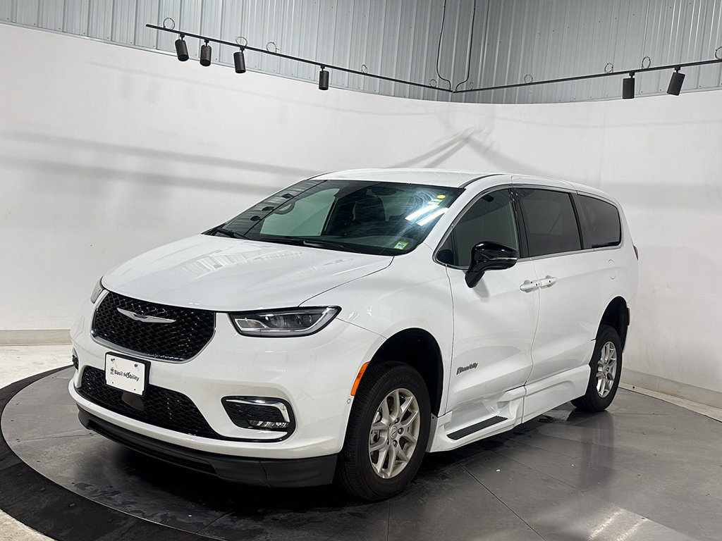 Used 2025 Chrysler Pacifica Wheelchair Accessible- Select Minivan/Van