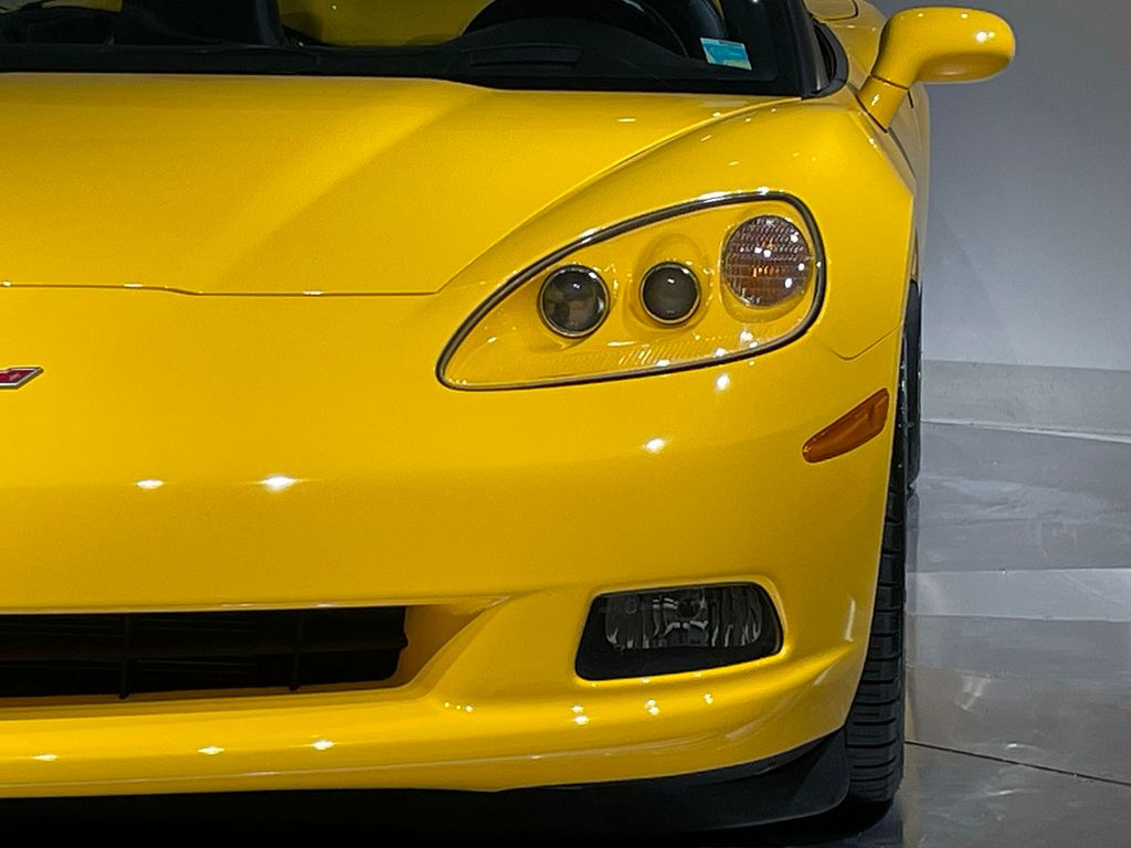 Used 2005 Chevrolet Corvette Base Convertible