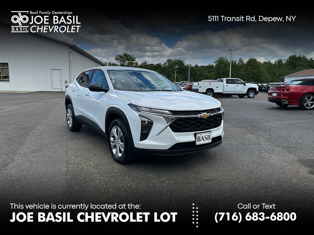 Used 2024 Chevrolet Trax LS SUV