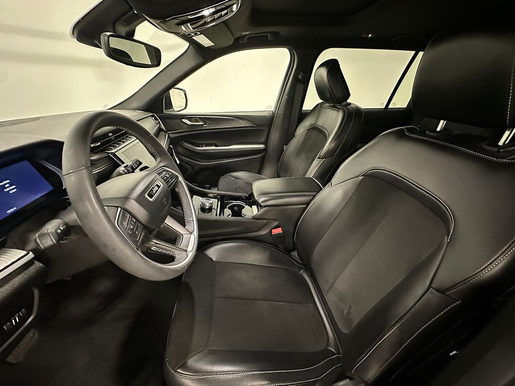 Used 2023 Jeep Grand Cherokee L Altitude X SUV