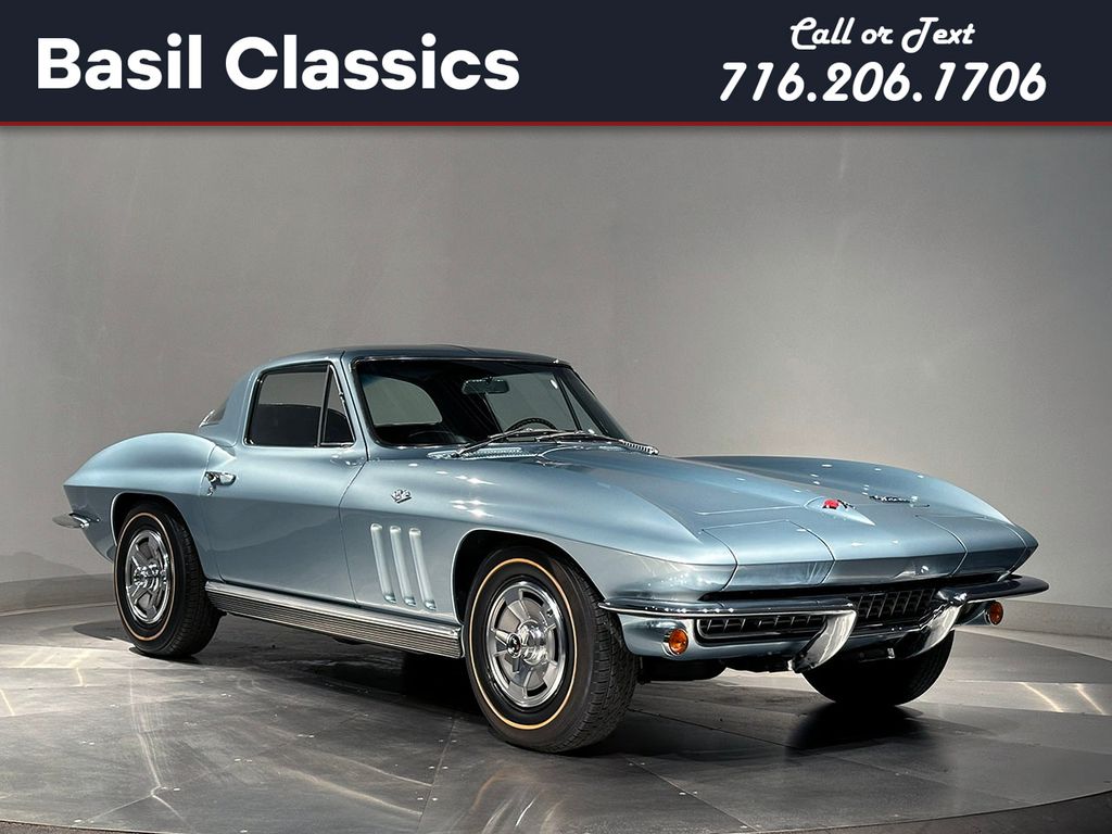  Chevrolet Corvette