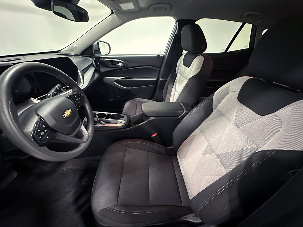 Used 2024 Chevrolet Trax LS SUV