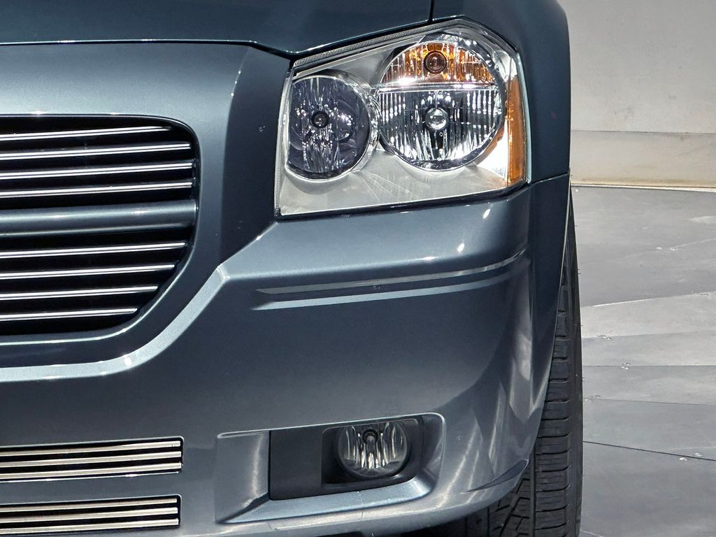 Used 2005 Dodge Magnum R/T Wagon