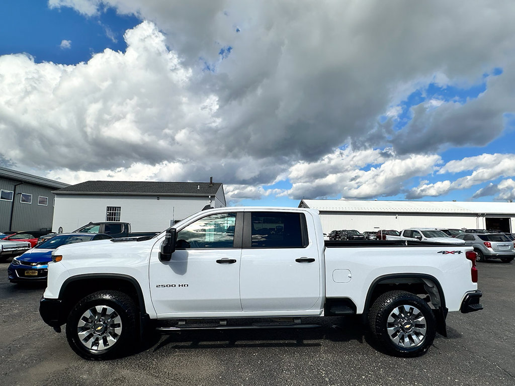 Used 2026 Chevrolet Silverado 2500HD Custom Truck