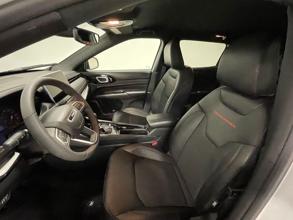 Used 2026 Jeep Compass Trailhawk SUV