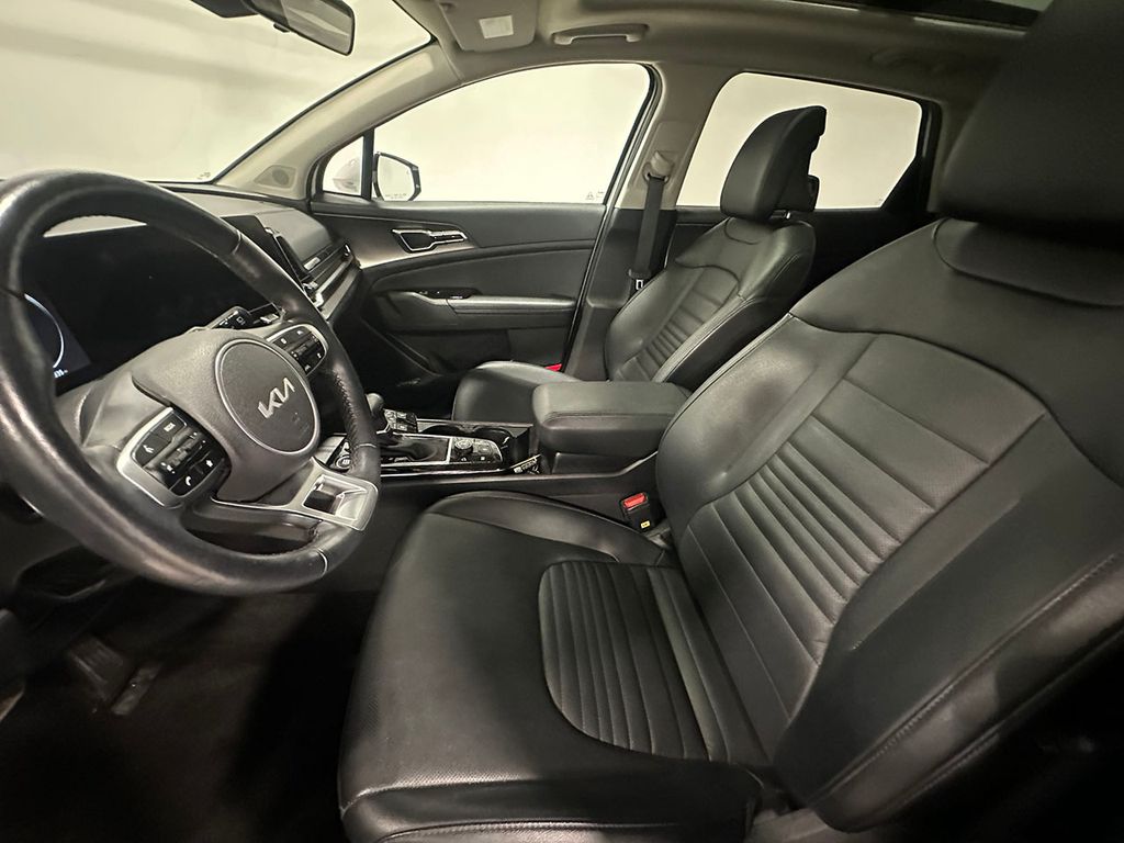 Used 2024 Kia Sportage SX-Prestige SUV