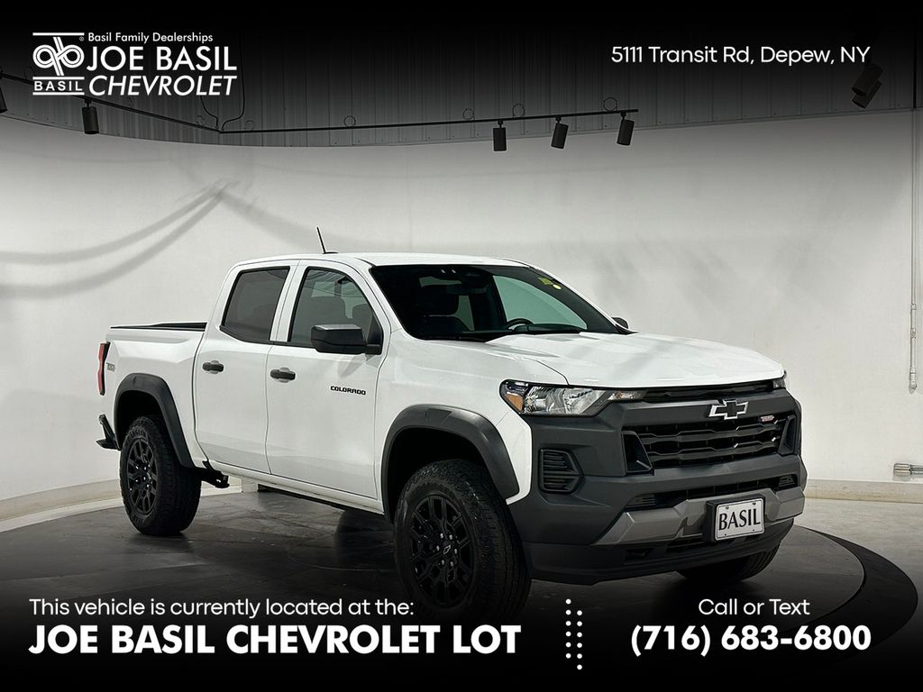 Used 2024 Chevrolet Colorado Trail Boss Truck