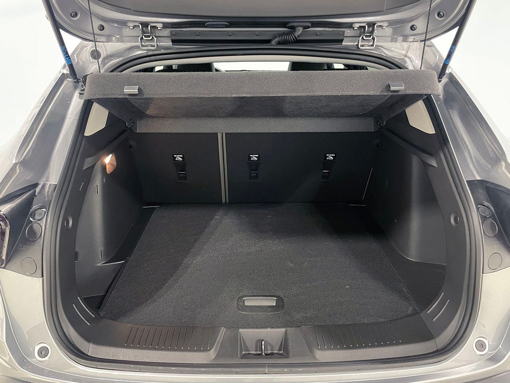 Used 2025 Chevrolet Trax Activ SUV