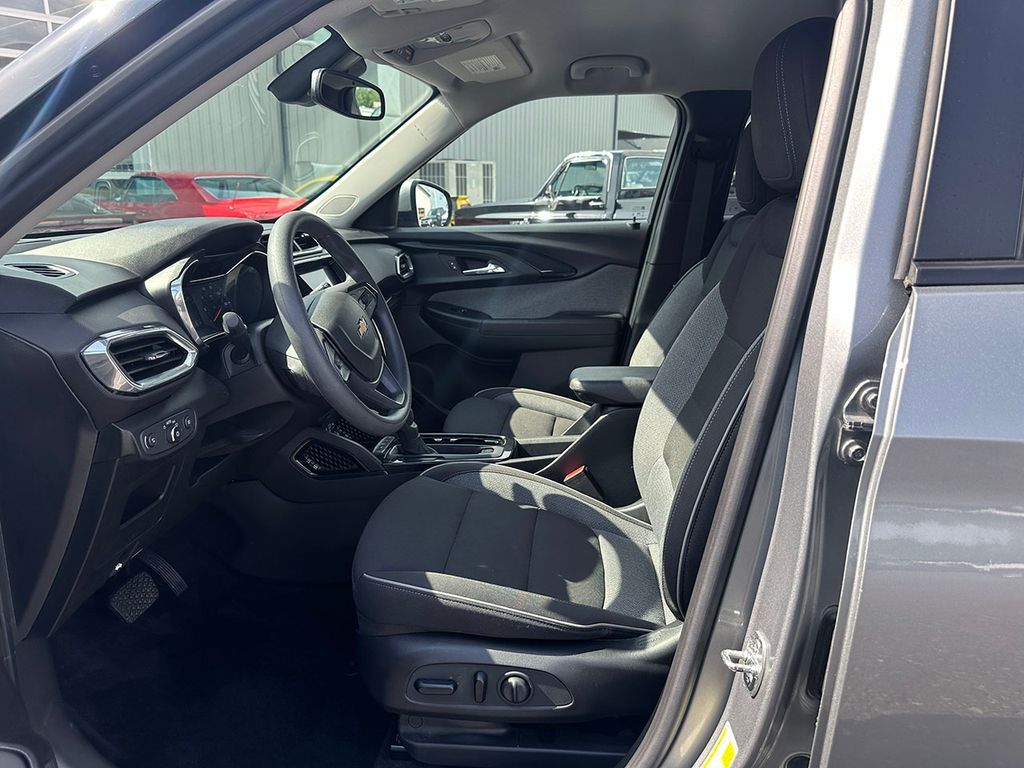 Used 2023 Chevrolet Trailblazer LT SUV