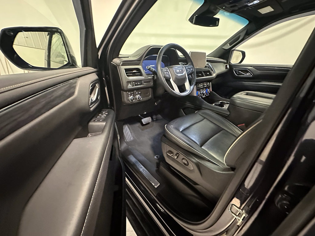 Used 2023 GMC Yukon SLT SUV